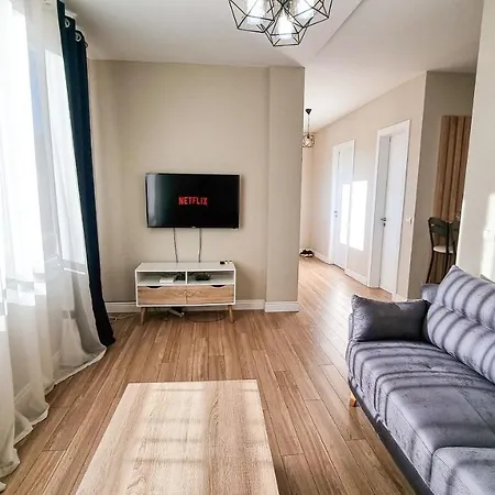 Skyline View 2br *